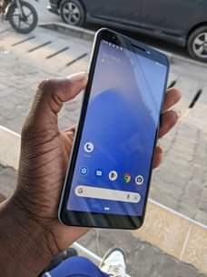 A picture of Google pixel 3A xl