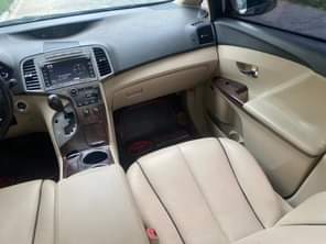 A picture of 2014 TOYOTA VENZA XLE PRE OWNED FULL OPTION BUY N