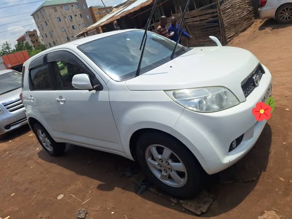 A picture of TOYOTA Rush