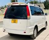 A picture of Noah sr40 0684653022 or 0714127015