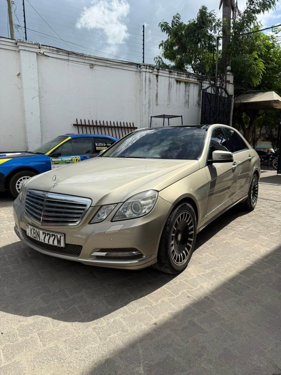 mercedes e300