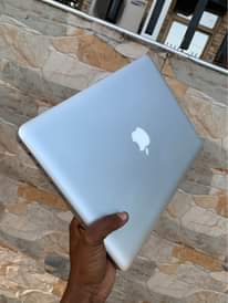 A picture of Macbook pro 2011