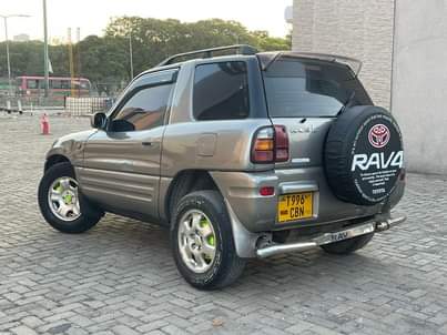 A picture of RAV4 KIPISI FULL DOCUMENT GALI