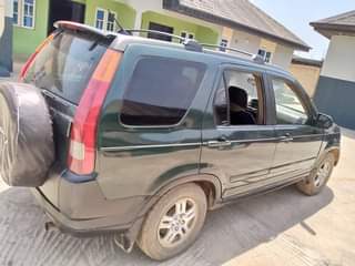 A picture of 2003 HONDA CRV