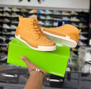 A picture of Men s shoes