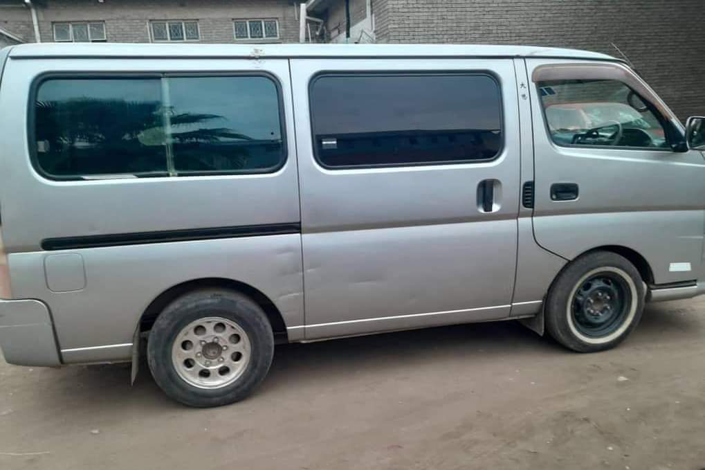 used nissan caravan