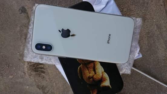 A picture of iPhone x