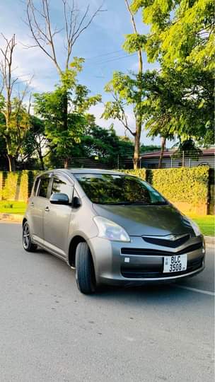 toyota ractis