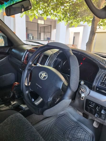A picture of Land cruiser 120 on Sale