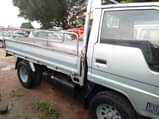 A picture of Toyota Dyna is for sales. Price 950 000 Call if