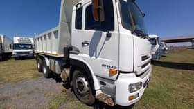 nissan quon