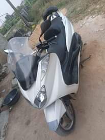 A picture of Yamaha majesty