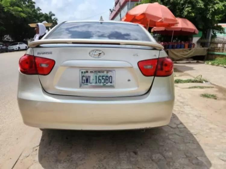 A picture of 2010 HYUNDAI ELANTRA 07035917968