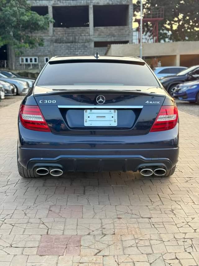A picture of 2013 MERCEDES BENZ C300