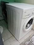 A picture of LG inverter direct drive 7kg washing machine clean like new