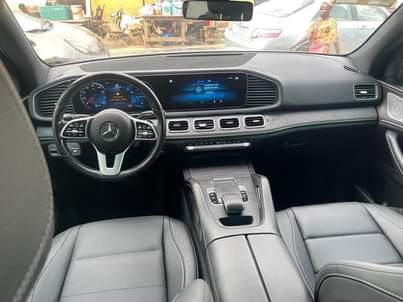 A picture of Super fresh and clean foreign used Mercedes Benz GLE350 2020