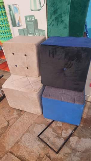 A picture of Nice looking pufs on sale in banda kireka