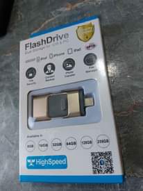 A picture of IPhone Ipad PC flas drive 64GB