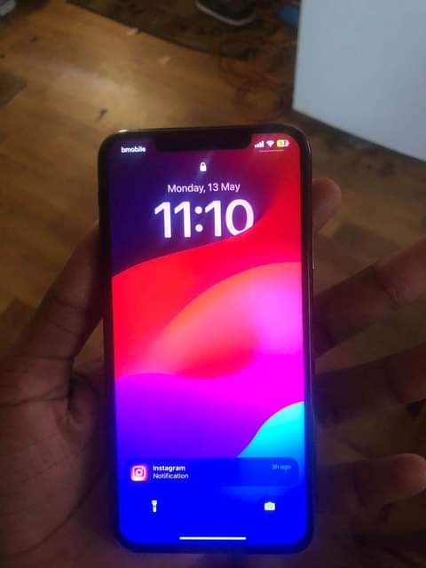 iPhone M.