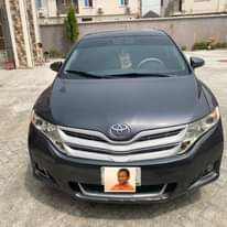 A picture of 2014 Toyota venza Limited clean use Price 12m Location Ago