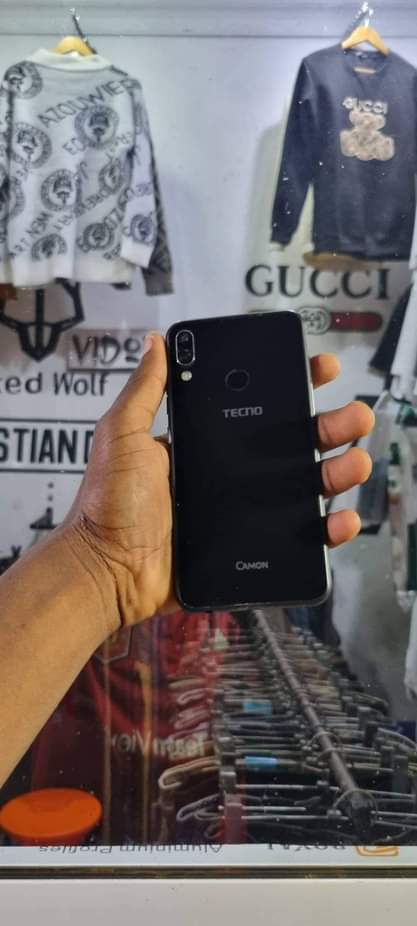 tecno camon