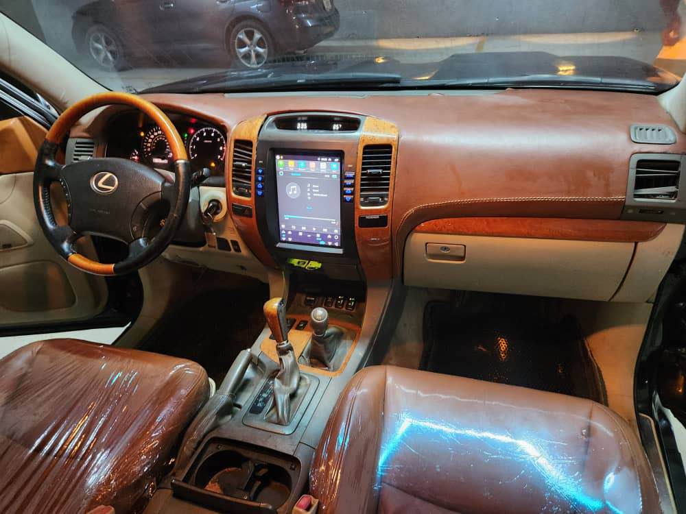 A picture of Registered Gx 470 2008 Model upgraded to 2023 Toyota Prado.