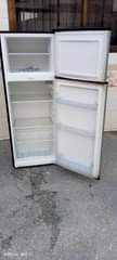 A picture of Nauza friji yangu bruhm litre 225 offer lak 450k