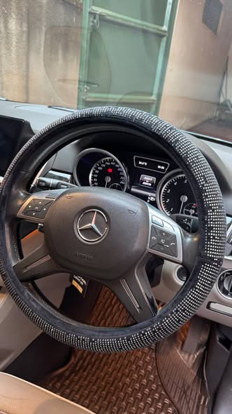 A picture of ML 350