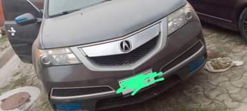 A picture of Acura MDX