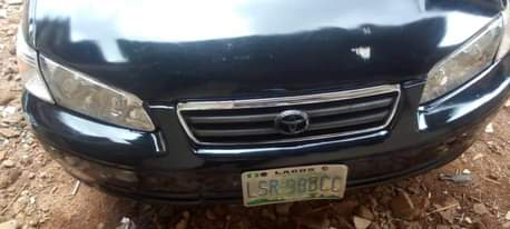 A picture of 2001 Toyota Camry V6