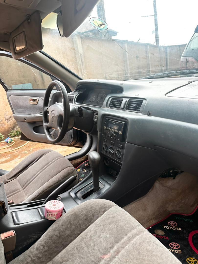 A picture of TOYOTA CAMRY AKA ENVELOPE