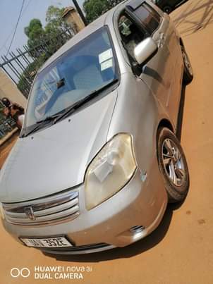 A picture of Toyota raum New shape