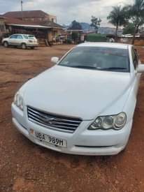 A picture of Mark x 15m Call 0701488581 What s app 0776417404
