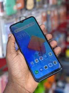A picture of Tecno spark8