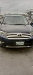 A picture of Toyota Highlander 08 upgraded to 0 12