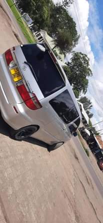 A picture of Toyota alphard