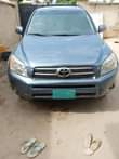A picture of Toyota Rav4 2008 Neatly painted body Standard engine and gear