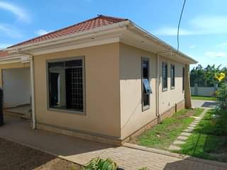 A picture of House On Sale