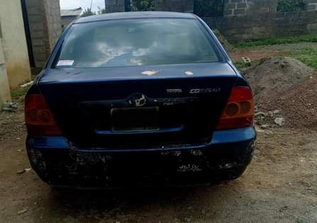 A picture of Toyota Corolla bank type 2004