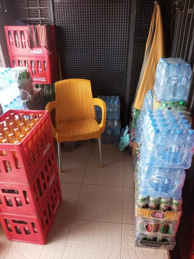 A picture of Both Caravan and items inside for sell the owner need