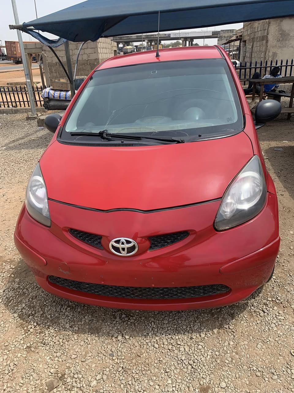 A picture of Toyota Yaris 2004 Model