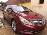 A picture of Hyundai Sonata 2011
