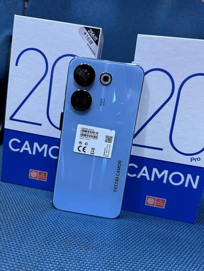 A picture of CAMON 20 PRO TECNO AVAILABLE AT 400000