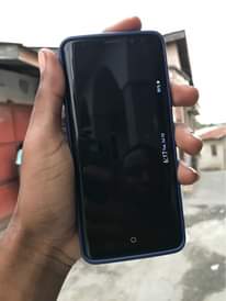 A picture of SAMSUNG S9
