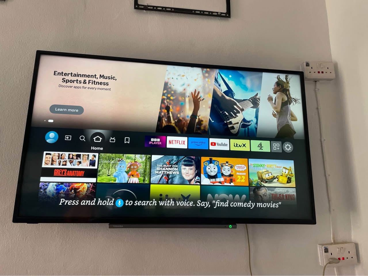 A picture of Toshiba 50 inches full smart tv with free Netflix act
