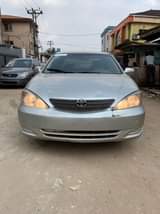 A picture of 2004 Toyota Camry LE