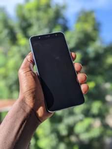 A picture of Samsung J8 plus