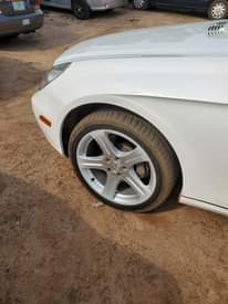 A picture of Mercedes Benz Cls500 2006 model Foreign Used with complete Duty