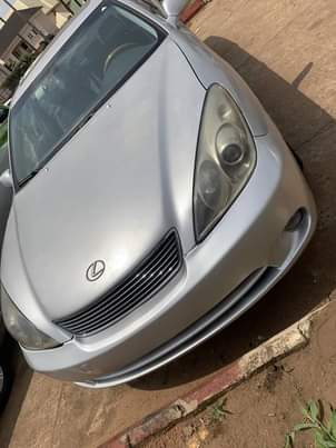 A picture of Toyota Lexus
