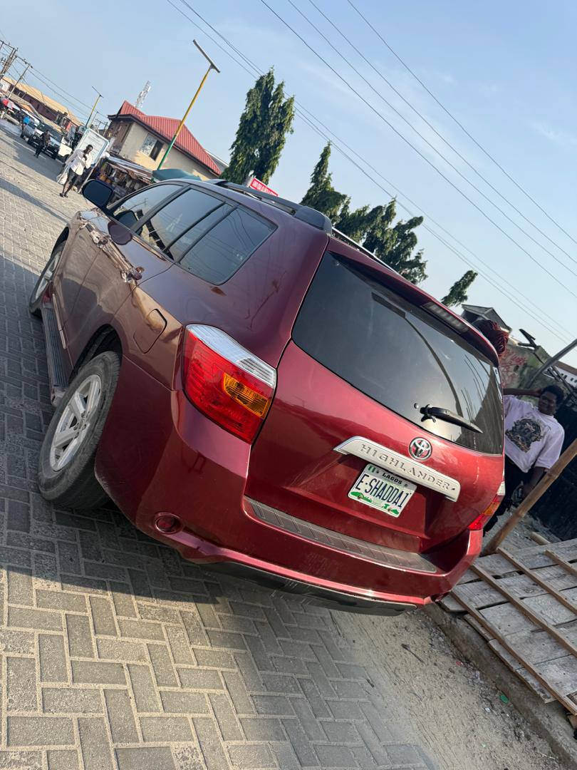 A picture of 2011 Toyota Highlander